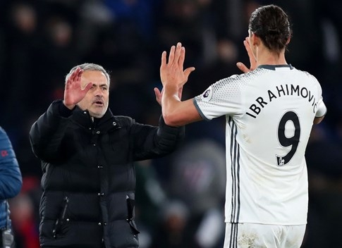 Mourinho: 'Ibrahimovic sẽ kết thúc sự nghiệp ở M.U' - ảnh 2