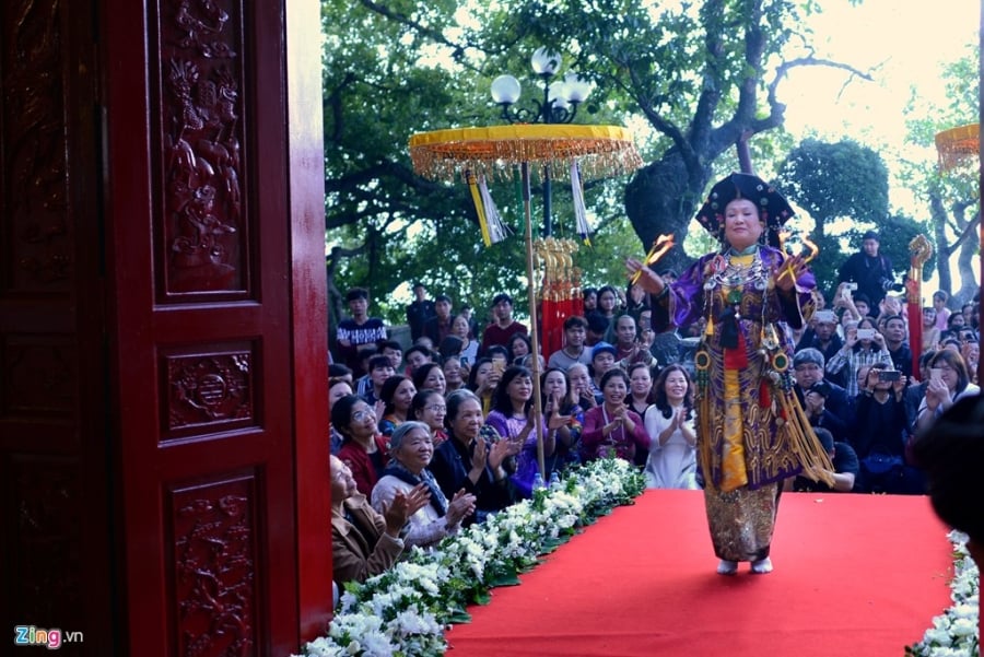Hau dong dien xuong tai phu Tay Ho hinh anh 3