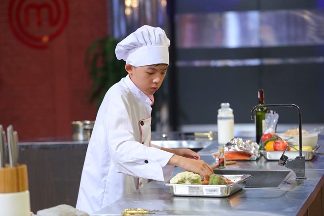 Hot boy 13 tuoi dang quang Vua dau bep nhi mua dau tien hinh anh 4