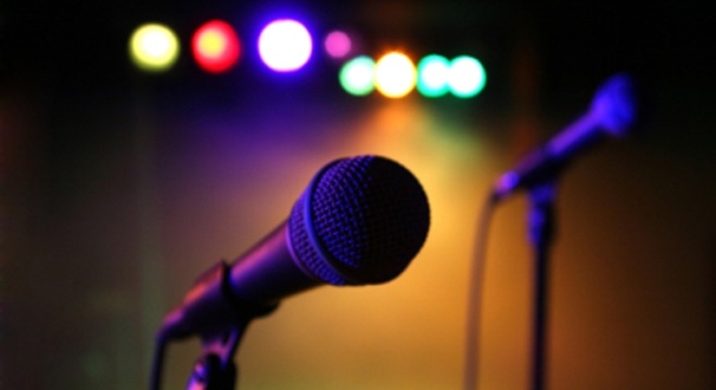 Kết quả hình ảnh cho Hát karaoke