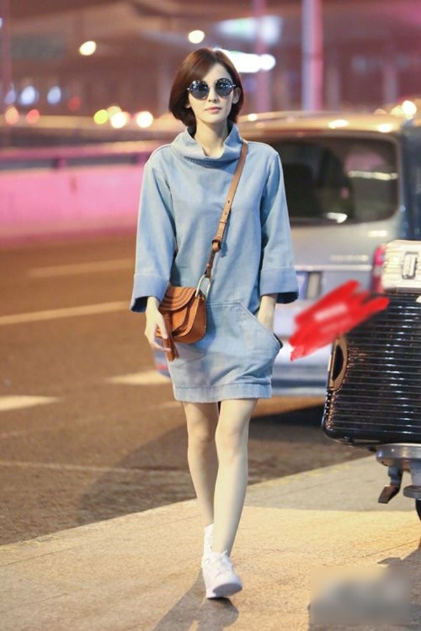 Dien giay the thao chat nhu sao Hoa ngu hinh anh 2
