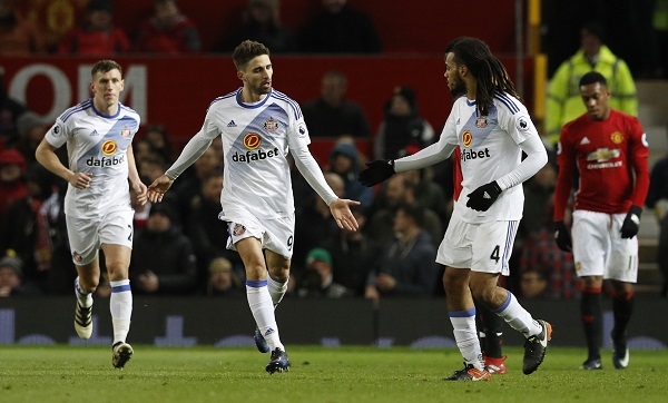 mkhitaryan-lap-sieu-phm-man-utd-thang-tran-thu-tu-lien-tiep-page-2-2