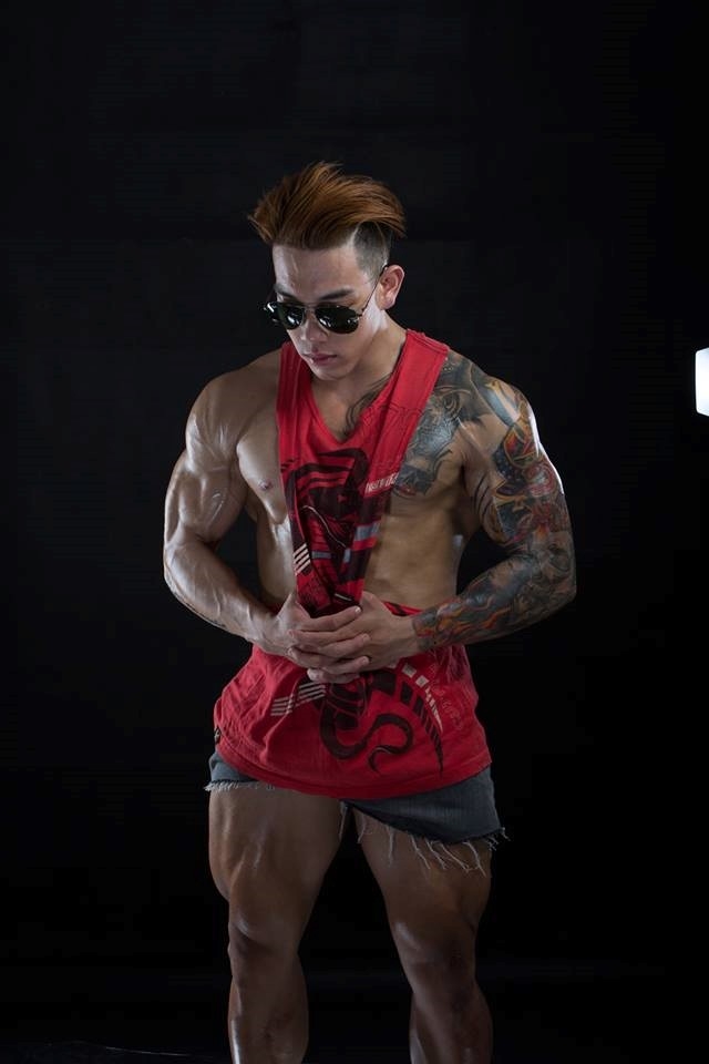 9X so huu bung 6 mui: 'Ton 20 trieu tien an uong moi thang' hinh anh 1