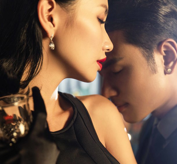 ngu cung anh 1 dem, mac moi nguoi che trach, song chet toi cung phai huy hon... - 1