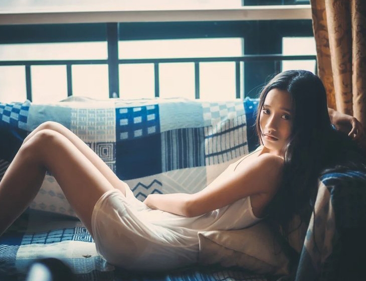 ngu cung anh 1 dem, mac moi nguoi che trach, song chet toi cung phai huy hon... - 2
