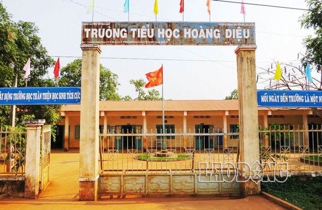 rung minh voi nhung hinh phat cua giao vien voi hoc sinh hinh anh 4