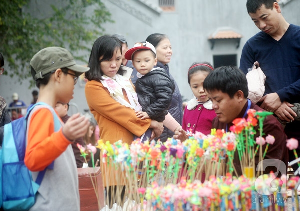 Hà Nội: Trời rét, các tụ điểm vui chơi chật kín người - Ảnh 22.