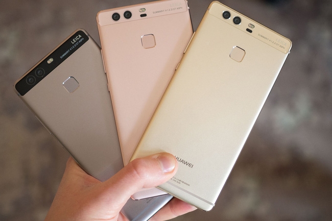 4 smartphone hồng đẹp mê mẩn đang bán tại Việt Nam - Ảnh 1.