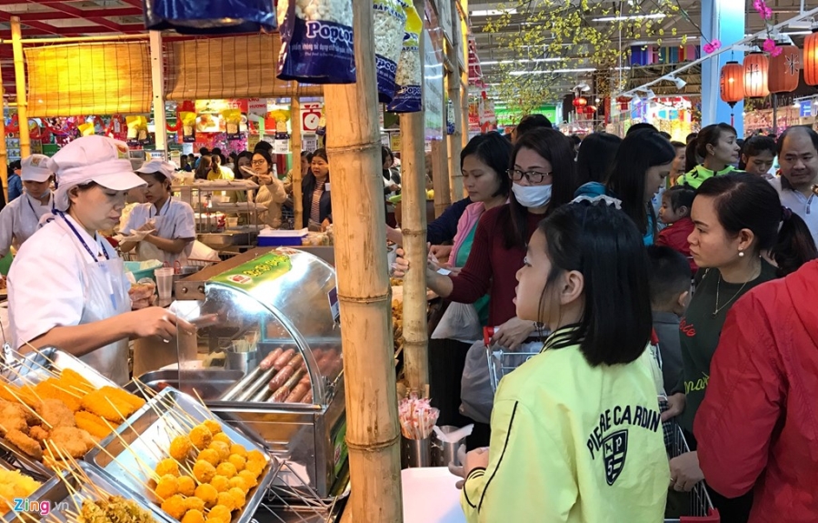Do xo sam Tet ngay cuoi ky nghi le o Sai Gon, Ha Noi hinh anh 5