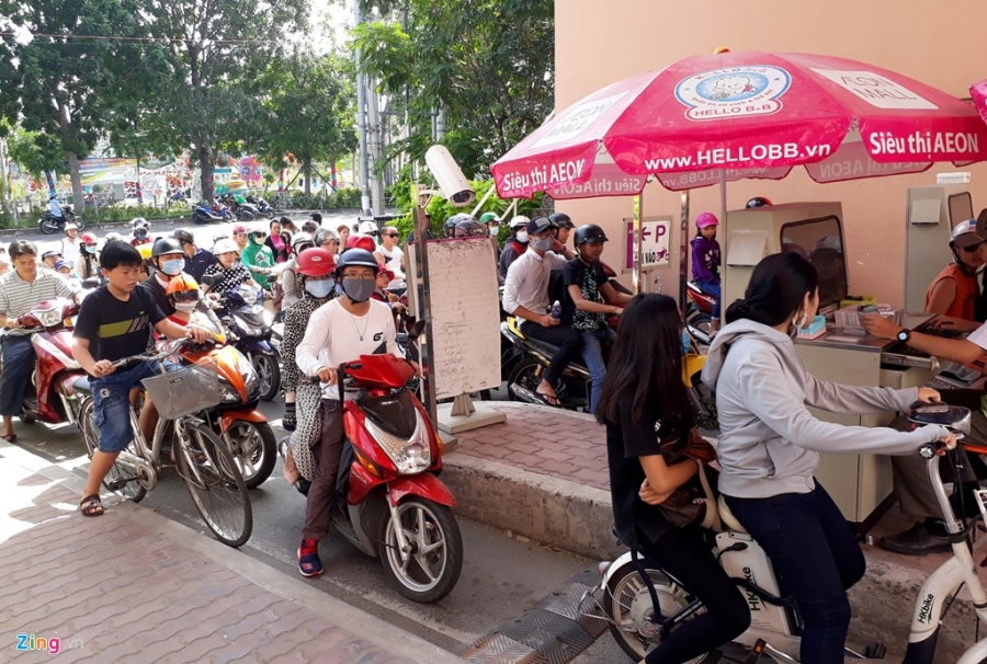 Do xo sam Tet ngay cuoi ky nghi le o Sai Gon, Ha Noi hinh anh 18