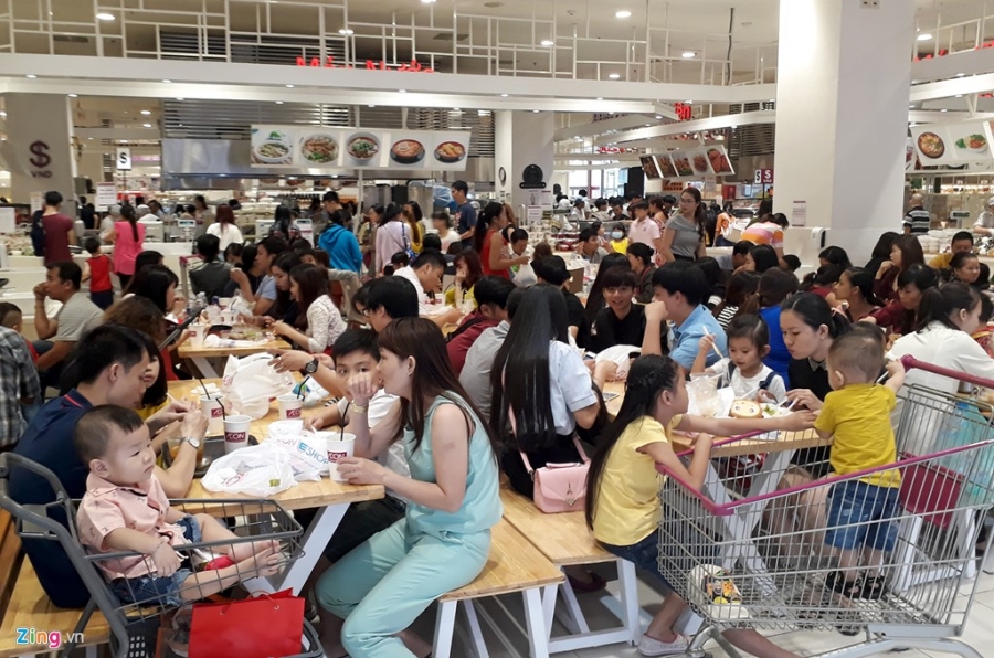 Do xo sam Tet ngay cuoi ky nghi le o Sai Gon, Ha Noi hinh anh 29