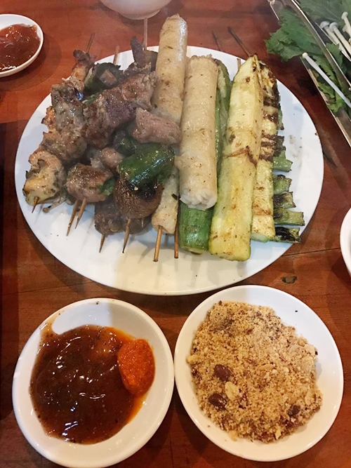 luong-the-thanh-thuy-diem-lac-loi-kham-pha-m-thuc-sapa-7