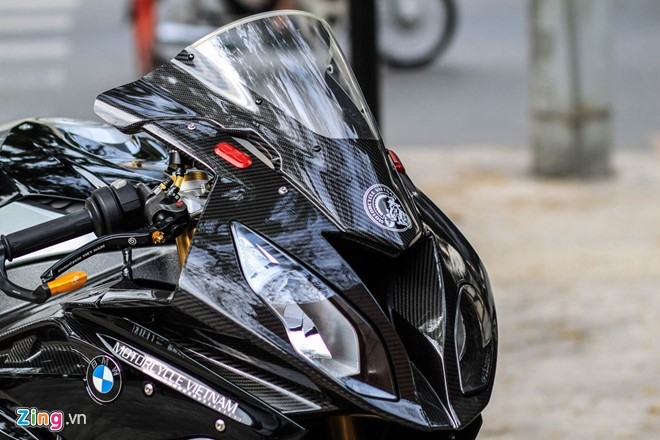 Sieu moto BMW S1000RR do dan ao carbon o Sai Gon hinh anh 2