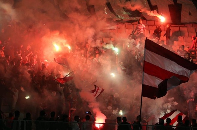 Bao luc che phu ngay ra mat tan binh 35 trieu euro cua PSG hinh anh 3
