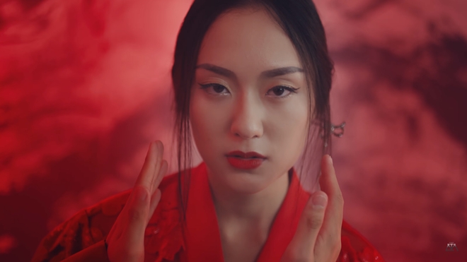 Diem danh nhung 'bong hong' xinh dep cua Son Tung M-TP hinh anh 9