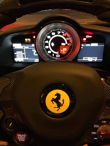 chi-tiet-ferrari-488-spider-dau-tien-cap-cang-sai-gon-3
