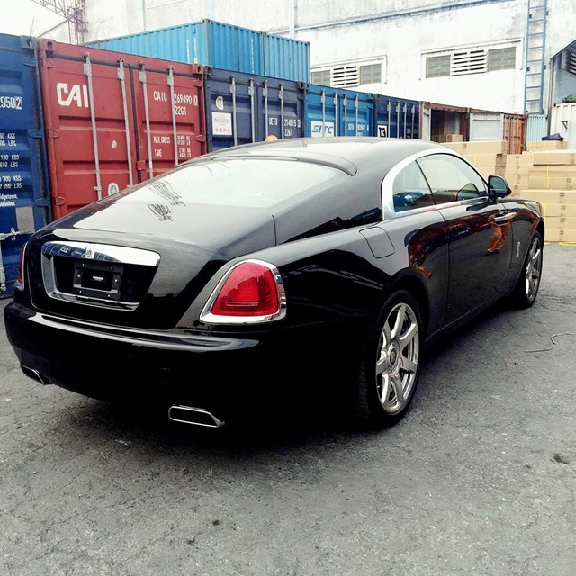 Xe siêu sang Rolls-Royce Wraith đầu tiên về Việt Nam trong năm 2017 - Ảnh 3.
