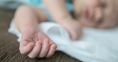 Dì ruột rung lắc cháu 7 tháng tuổi đến chết do không chịu ăn và khóc nhiều - Ảnh 2.