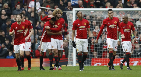 hang-cong-thay-nhau-no-sung-man-utd-thang-tung-bung-o-cup-fa-page-2-1