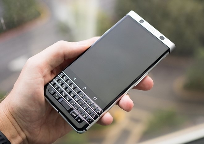 4 smartphone đáng chú ý vừa xuất hiện ở CES 2017