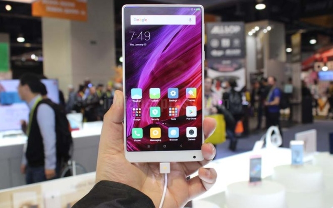 4 smartphone đáng chú ý vừa xuất hiện ở CES 2017