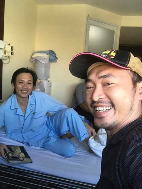 Nghe si Hoai Linh da tinh tao hon sau khi nhap vien hinh anh 1