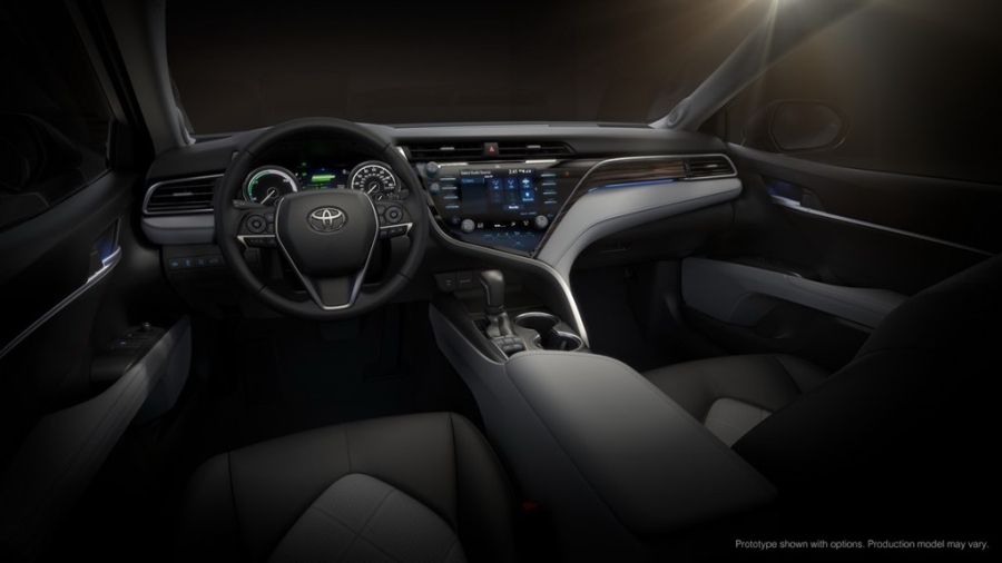 Anh thuc te Toyota Camry 2018 hinh anh 4