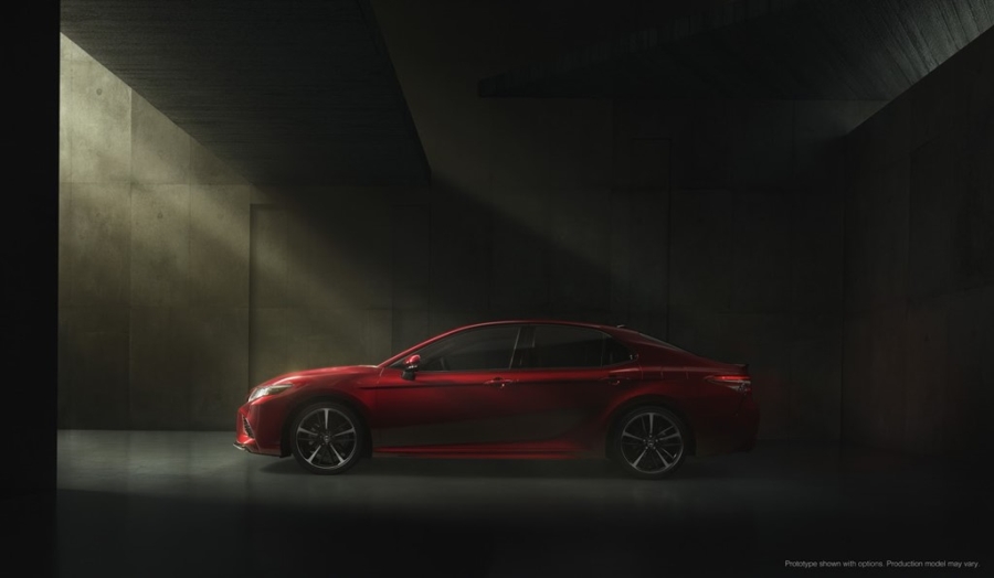Anh thuc te Toyota Camry 2018 hinh anh 8