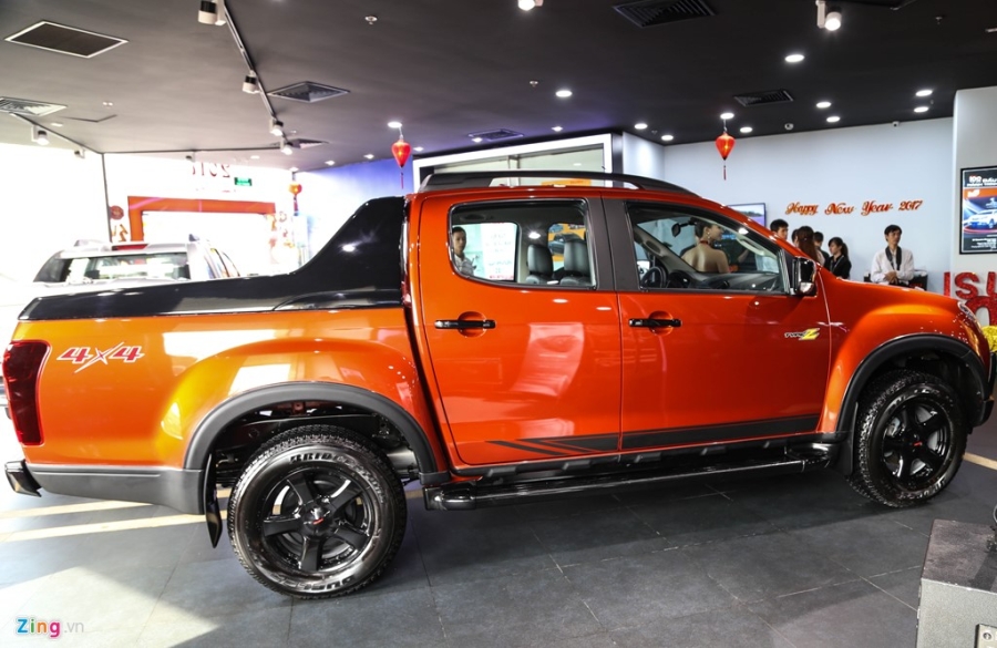 Isuzu D-max 2017 ra mat tai Viet Nam, gia cao nhat 840 trieu hinh anh 3