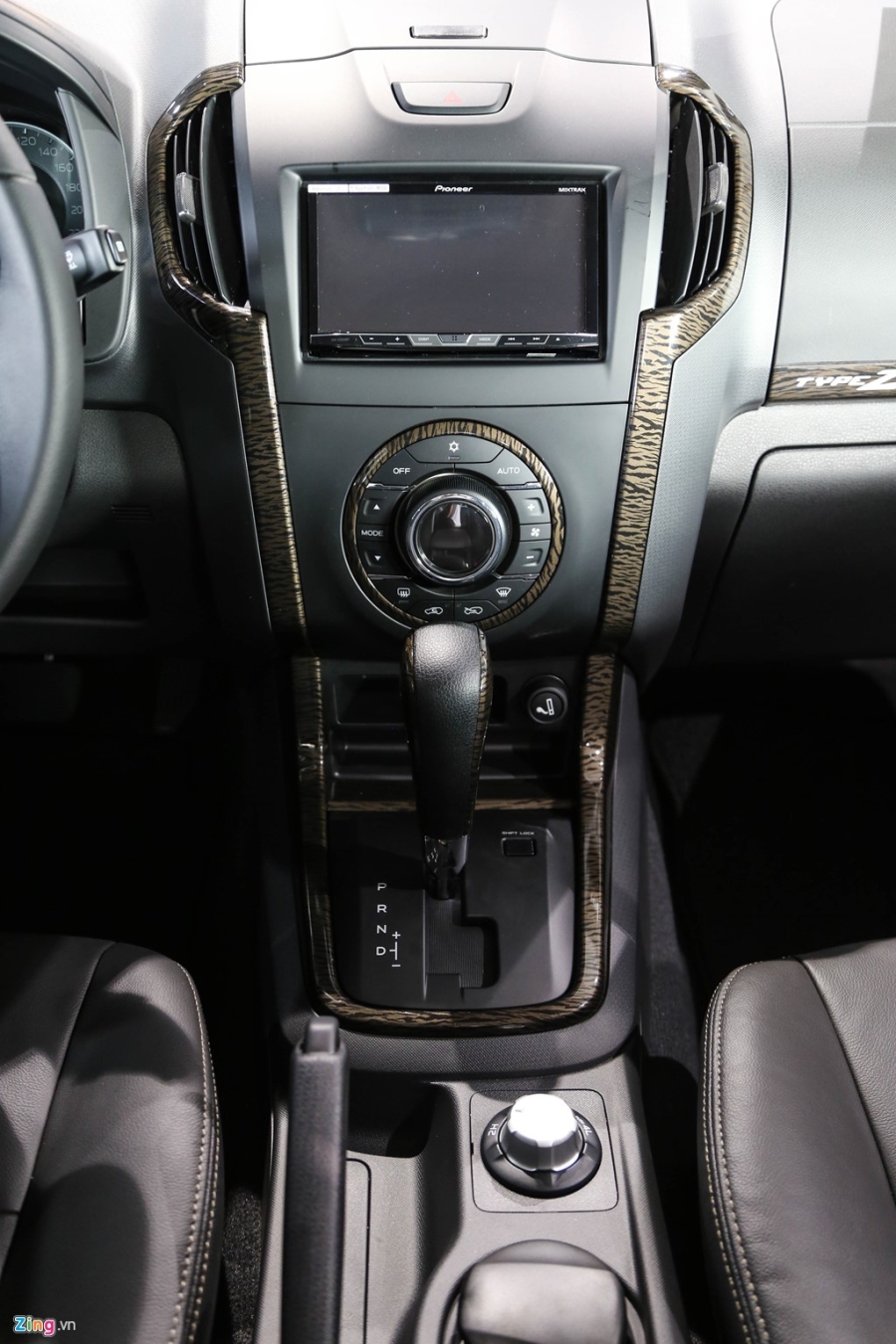 Isuzu D-max 2017 ra mat tai Viet Nam, gia cao nhat 840 trieu hinh anh 13