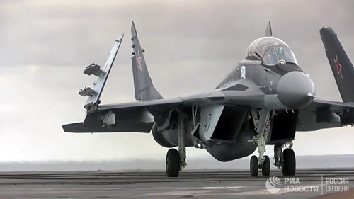 [ẢNH] Khoảnh khắc đẹp của tàu sân bay Nga tham chiến ở Syria ảnh 5