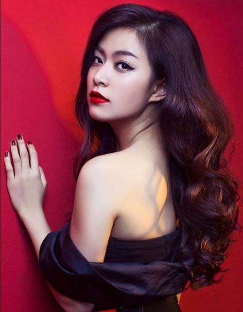 nhan sac bien doi cua hoang thuy linh sau 10 nam buoc vao showbiz hinh anh 5