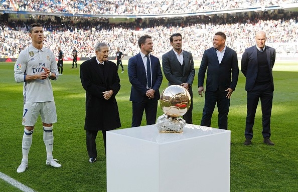 Ro beo dap tra cau cham choc cua Michael Owen hinh anh 1