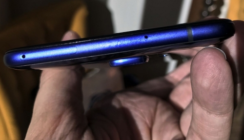 smartphone-sieu-mong-cua-htc-lo-dien-truoc-ngay-ra-mat-4