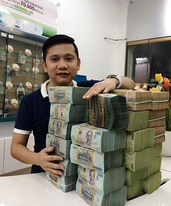them-sieu-sim-duoc-chuyen-nhuong-gia-9-ty-dong
