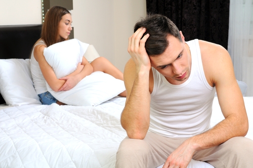 Kết quả hình ảnh cho Tôi hụt hẫng vì lần nào gần gũi anh cũng yếu sinh lý