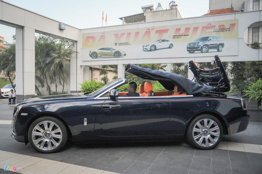 Xe mui tran Rolls-Royce Dawn gia hon 30 ty doc nhat Viet Nam hinh anh 3