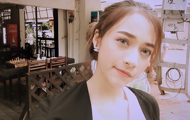 9X Thai Lan xinh dep thuong bi nham la con lai hinh anh 6