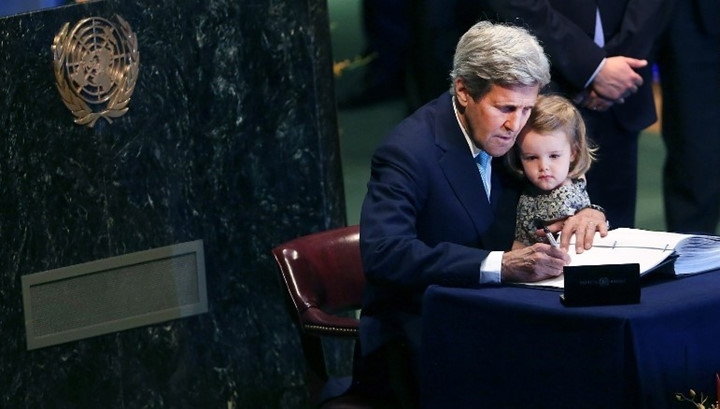 nhin lai su nghiep cua ngoai truong my john kerry hinh 14