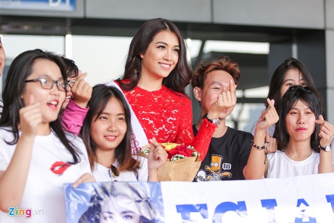 Pham Huong tien Le Hang len duong thi Miss Universe hinh anh 7