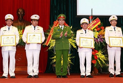 nhung cuoc “mo kim day be” kẻ trón nã ngay giap tet hinh anh 1