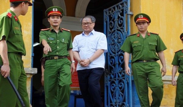Pham Cong Danh: Cha con ong Thanh la ke hai toi hinh anh 2