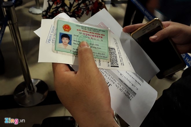 San bay Tan Son Nhat chat cung nguoi dip giap Tet hinh anh 10