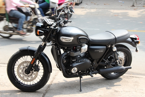 triump-bonneville-t100-black-2017-dau-tien-ve-viet-nam-page-2