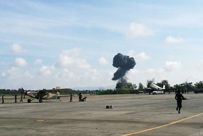 Hiện trường vụ tiêm kích Gripen của Thái Lan rơi sáng 14.1 ở sân bay Hat Yai, tỉnh Songkhla /// Matichon 
