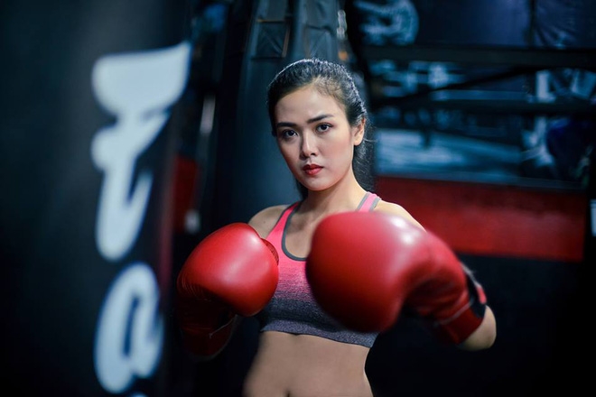 Ngắm nữ nhân viên ngân hàng nóng bỏng trong bộ ảnh boxing - Ảnh 7.
