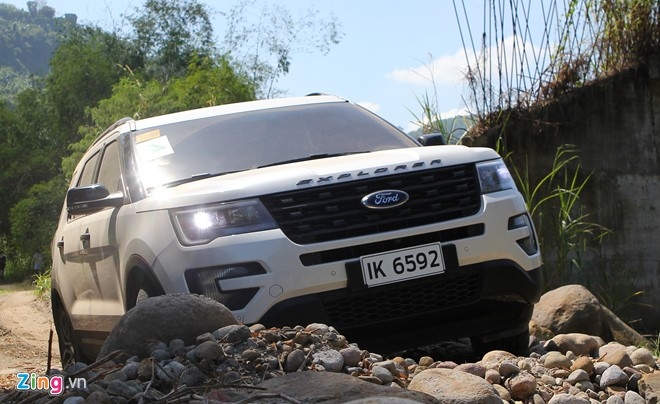 5 SUV co lon cua cac hang xe binh dan tai Viet Nam hinh anh 1