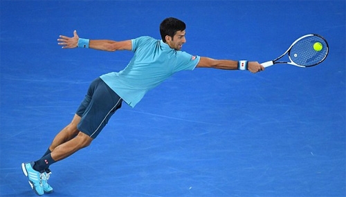 djokovic-thang-trang-ba-set-o-vong-mot-australia-mo-rong