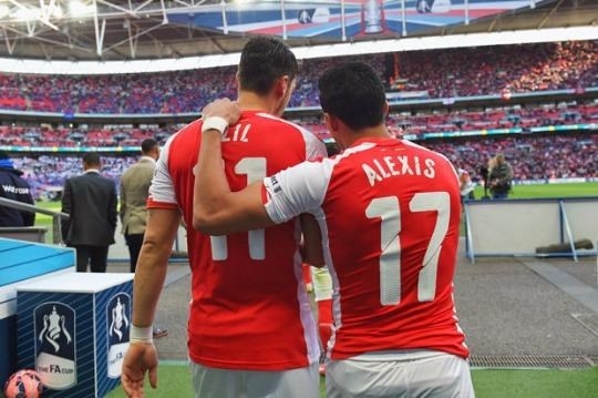 khong quyet giu oezil – sanchez, arsenal se tu… hai chet minh hinh anh 3