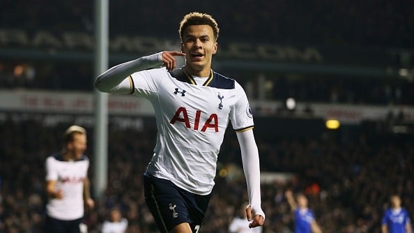 Ronaldo xep thu 7 trong top 10 cau thu dat gia nhat the gioi hinh anh 2